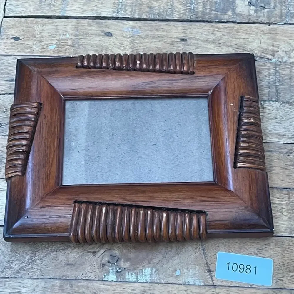 Sicura Designs Rattan & Wood Photo Frame 4x6 in Abstract Rattan Collection